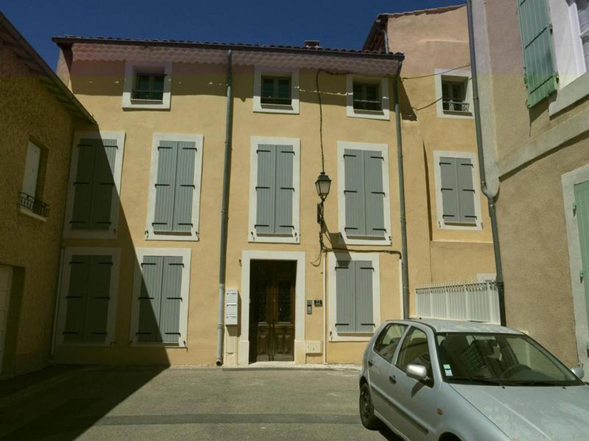 Cozy Nest In The Center Of Isle Sur La Sorgue For 4 People Appartamento LʼIsle-sur-la-Sorgue Esterno foto